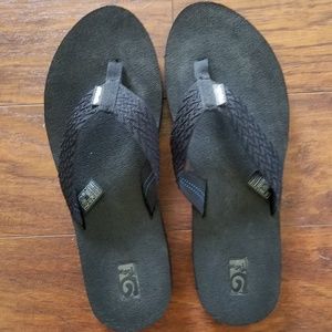 Teva Mush flipflops